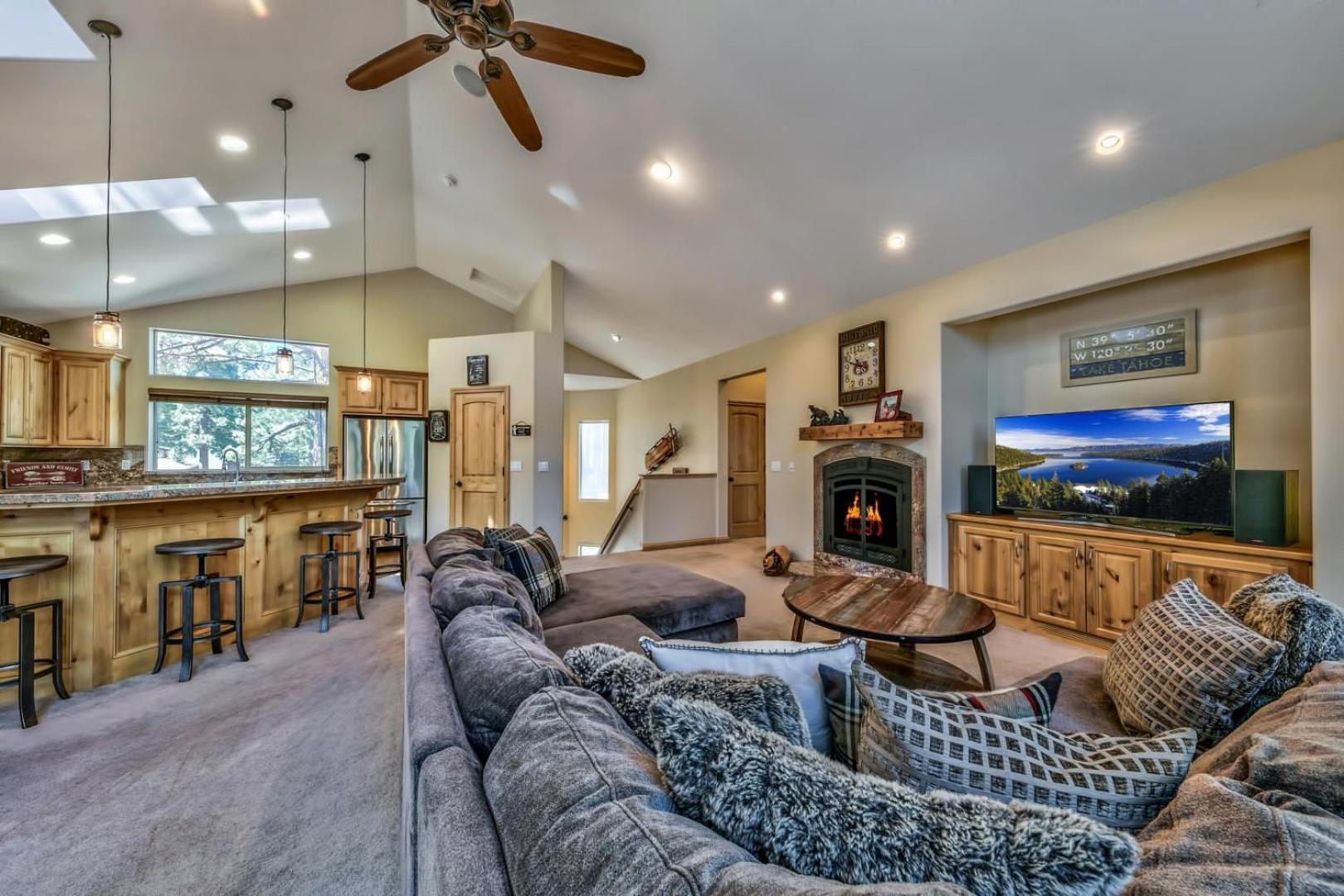 Cubby Bear At Heavenly Tahoe - Pets South Lake Tahoe Extérieur photo